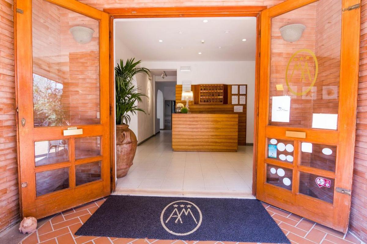 Hotel Mirella Castiglione della Pescaia Extérieur photo